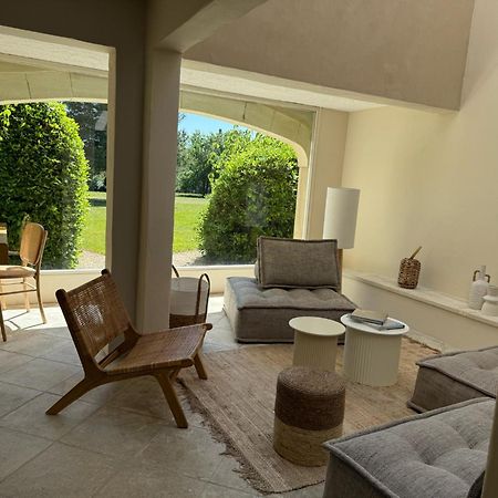 Val Baussenc, The Originals Relais Hotel Maussane les Alpilles Buitenkant foto