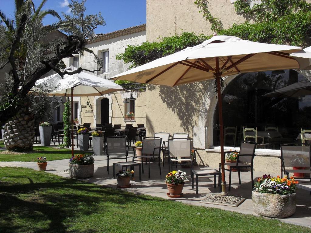 Val Baussenc, The Originals Relais Hotel Maussane les Alpilles Buitenkant foto
