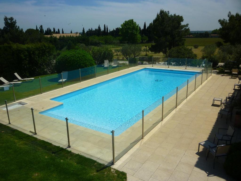 Val Baussenc, The Originals Relais Hotel Maussane les Alpilles Buitenkant foto