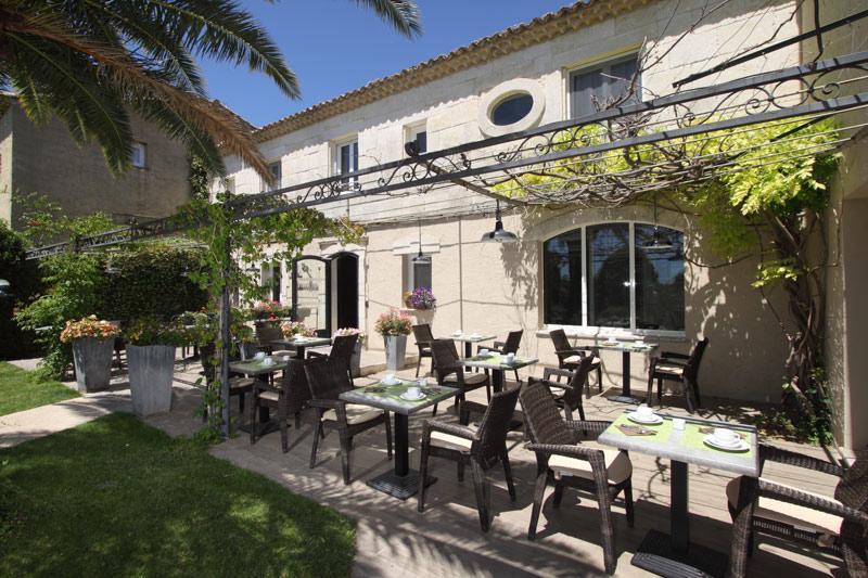 Val Baussenc, The Originals Relais Hotel Maussane les Alpilles Buitenkant foto